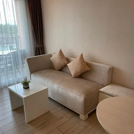 Seven Seas Condo Resort Jomtien Beach Exterior photo