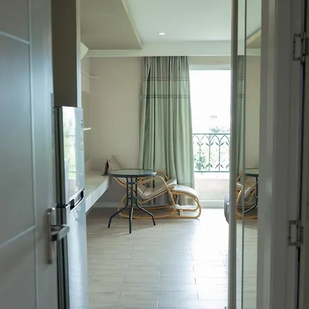 Seven Seas Condo Resort Jomtien Beach Exterior photo