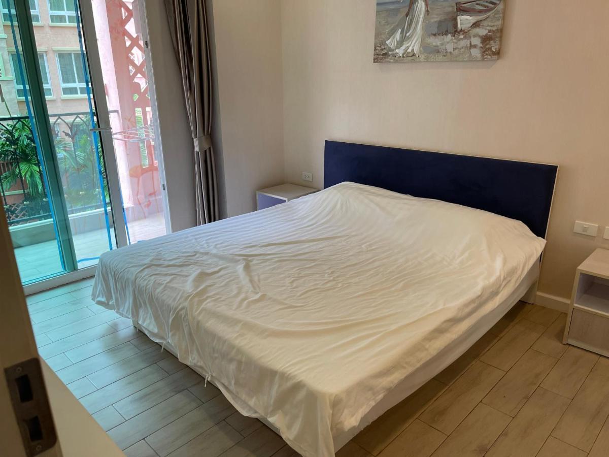 Seven Seas Apartment