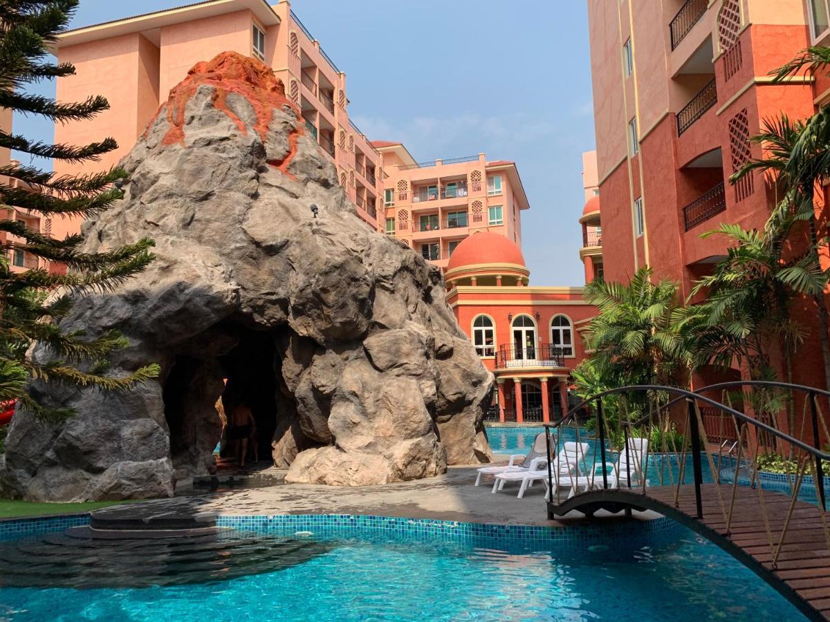 Seven Seas Apartment Jomtien Beach