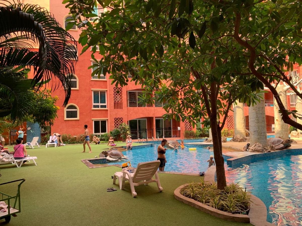Apartment Seven Seas